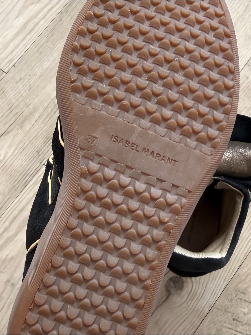 Authentic Isabel Marant wedge Bekett sneakers in black with gold - Picture 3 of 6